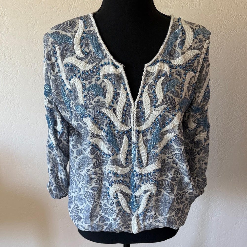 EUC Taj Sabrina Crippa RESORT Elegant Blue and White Embellished Women's Top L